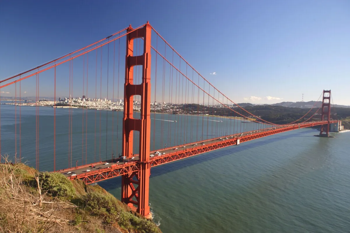 Milionarios huyendo de la fuga en California por el referéndum